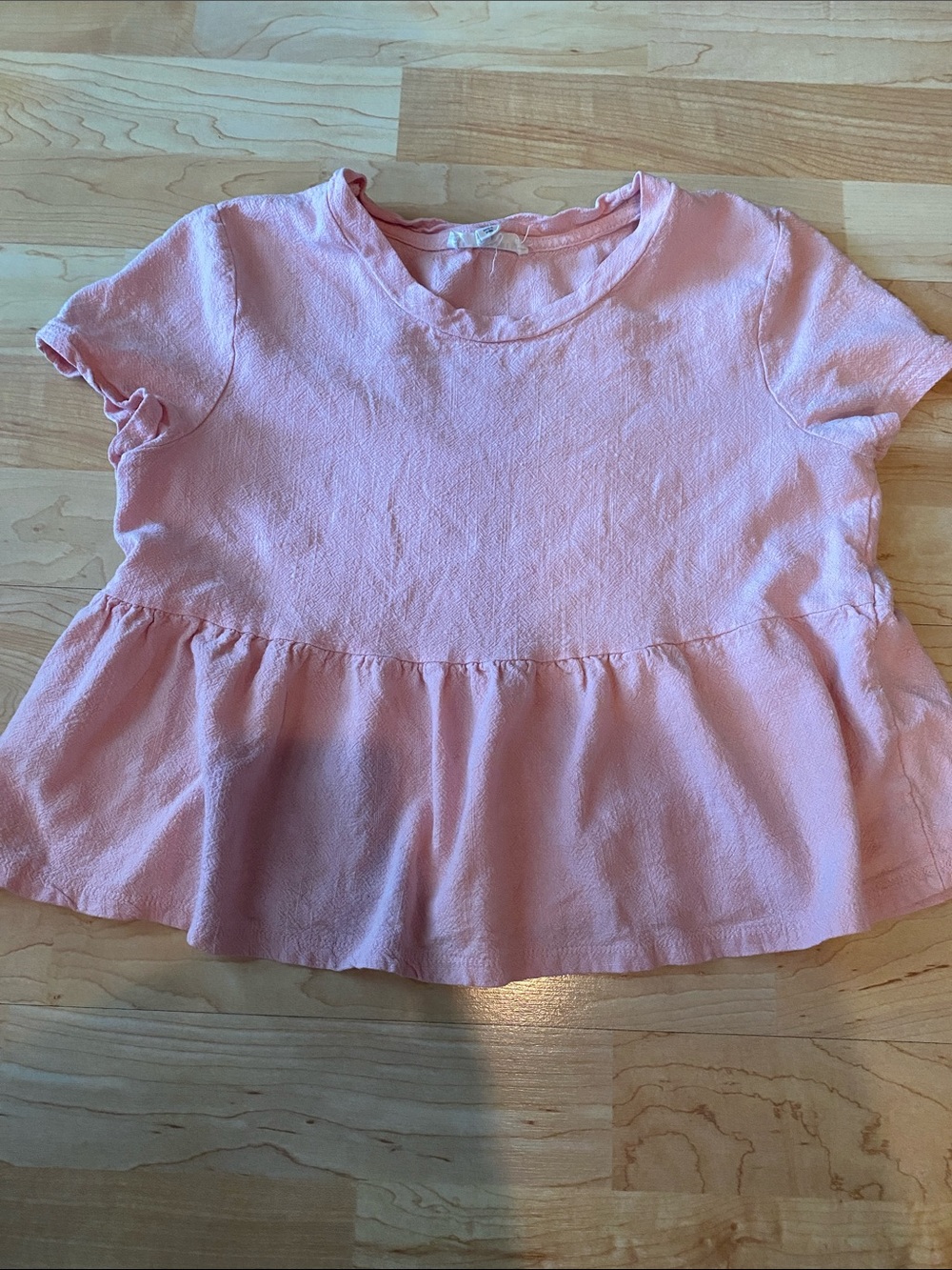 La Hearts Pink Peplum Short Sleeve Crop Top